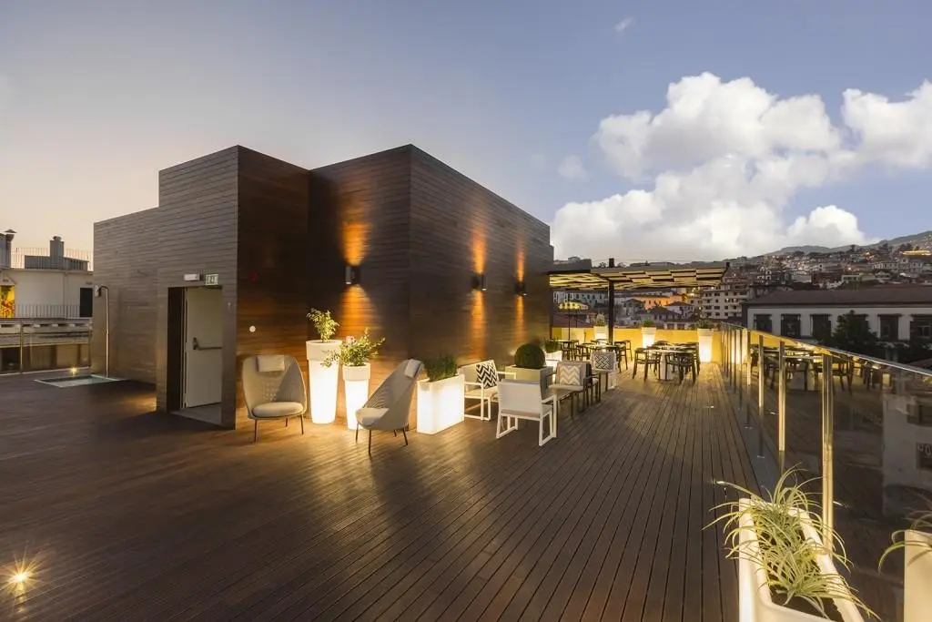 Restauracja i jedzenie w hotelu Castanheiro Boutique