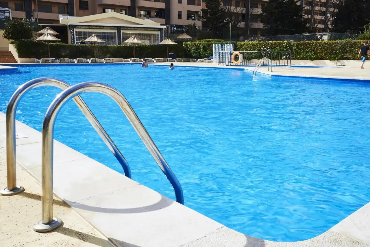 Club Amarilis — CLUB AMARILIS