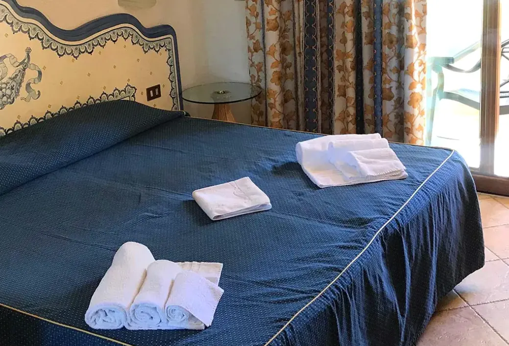 Pokój w hotelu Club Esse Palmasera Resort