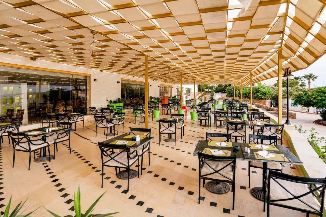 Concorde Moreen Beach Resort & Spa — CONCORDE MOREEN BEACH & SPA