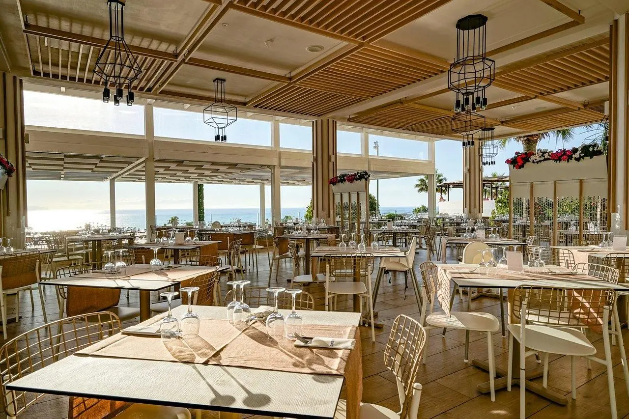 Costa Verde — COSTA VERDE