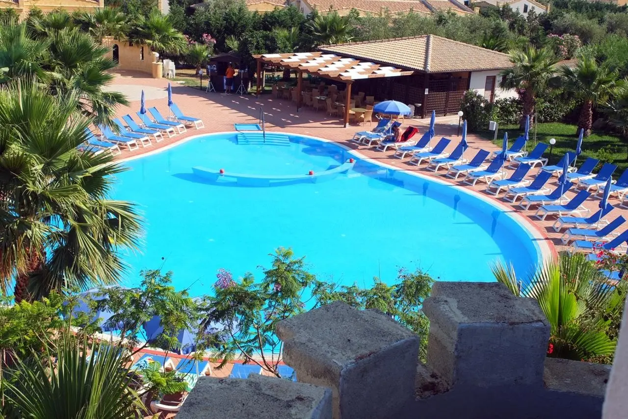 Dolcestate — DOLCESTATE