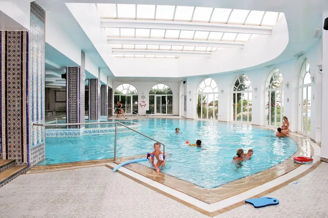 El Mouradi Palm Marina — EL MOURADI PALM MARINA