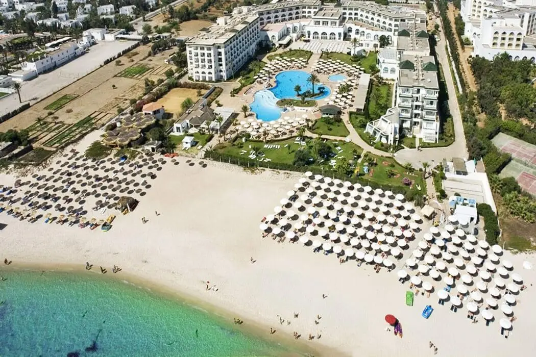 El Mouradi Palm Marina — EL MOURADI PALM MARINA