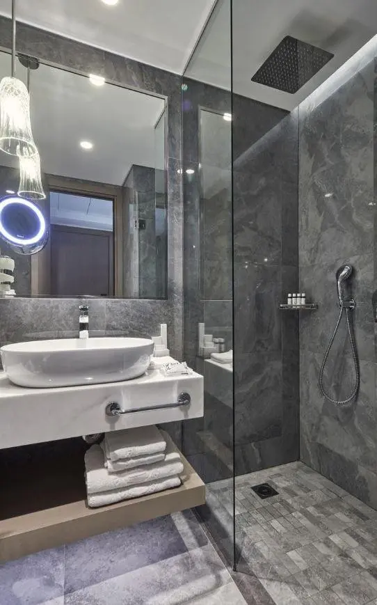 Electra Metropolis Athens — ELECTRA METROPOLIS ATHENS