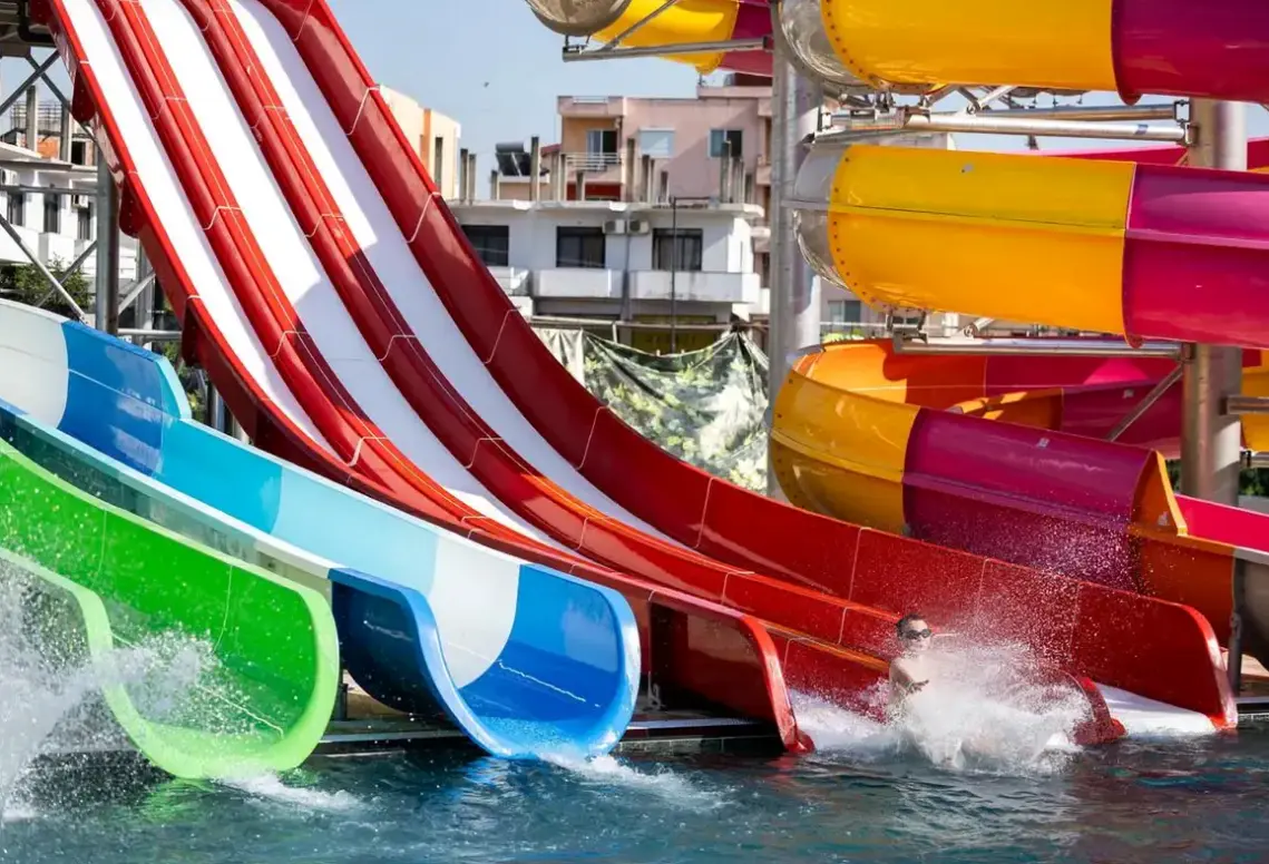 Basen w hotelu Fafa Aqua Palace