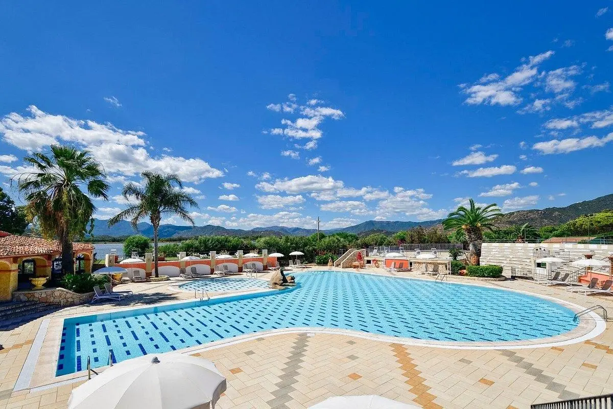 Futura Club Colostrai — FUTURA CLUB COLOSTRAI