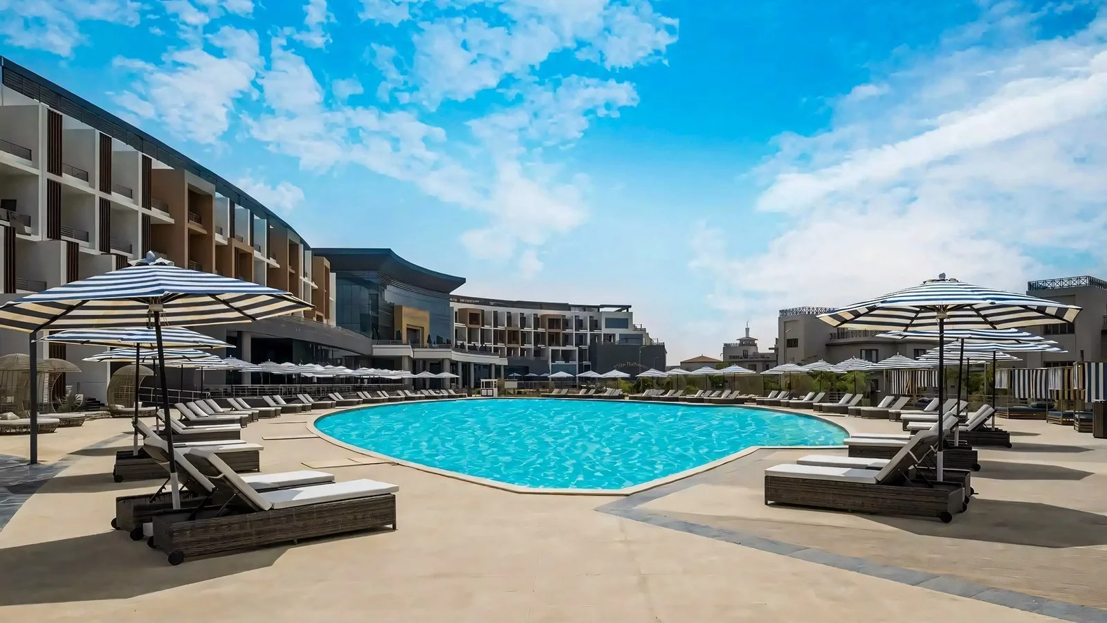 Hotel Gewan White Beach Resort New Alamein w Egipt - oferta last minute