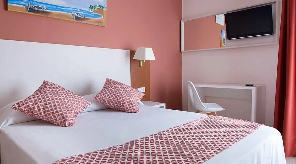 GHT Balmes, Aparthotel & Splash — GHT BALMES APARTHOTEL & SPLASH