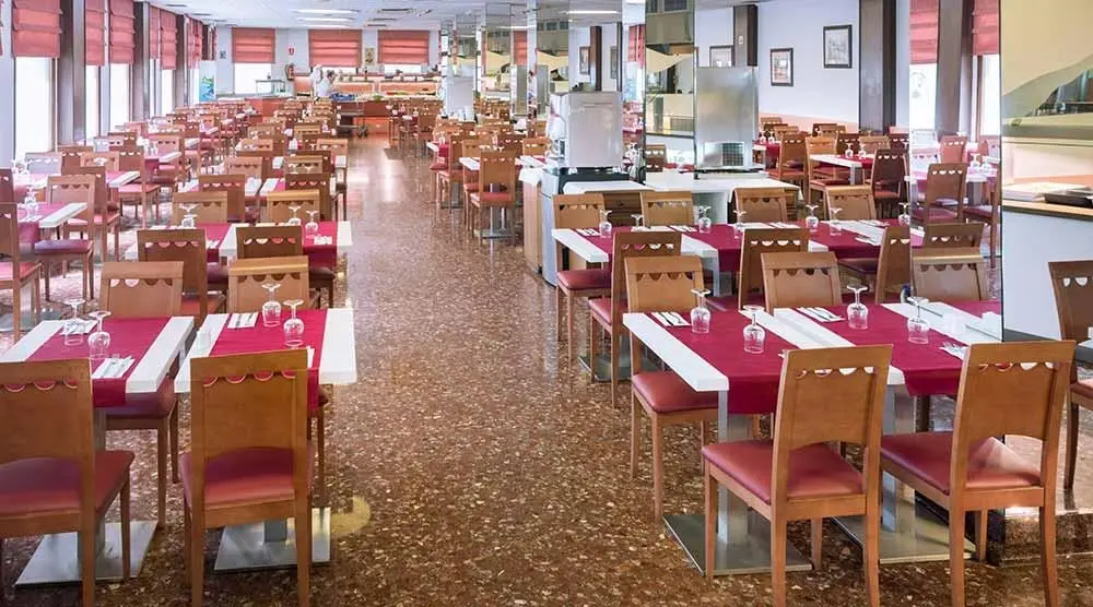 GHT Balmes, Aparthotel & Splash — GHT BALMES APARTHOTEL & SPLASH