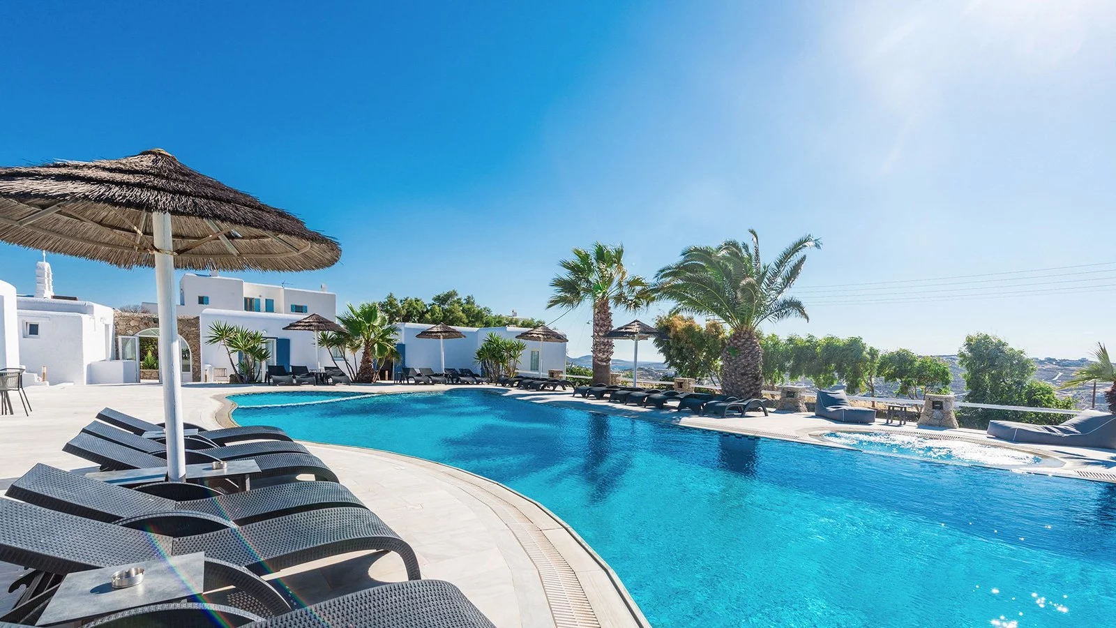 Hotel Giannoulaki Delian Collection