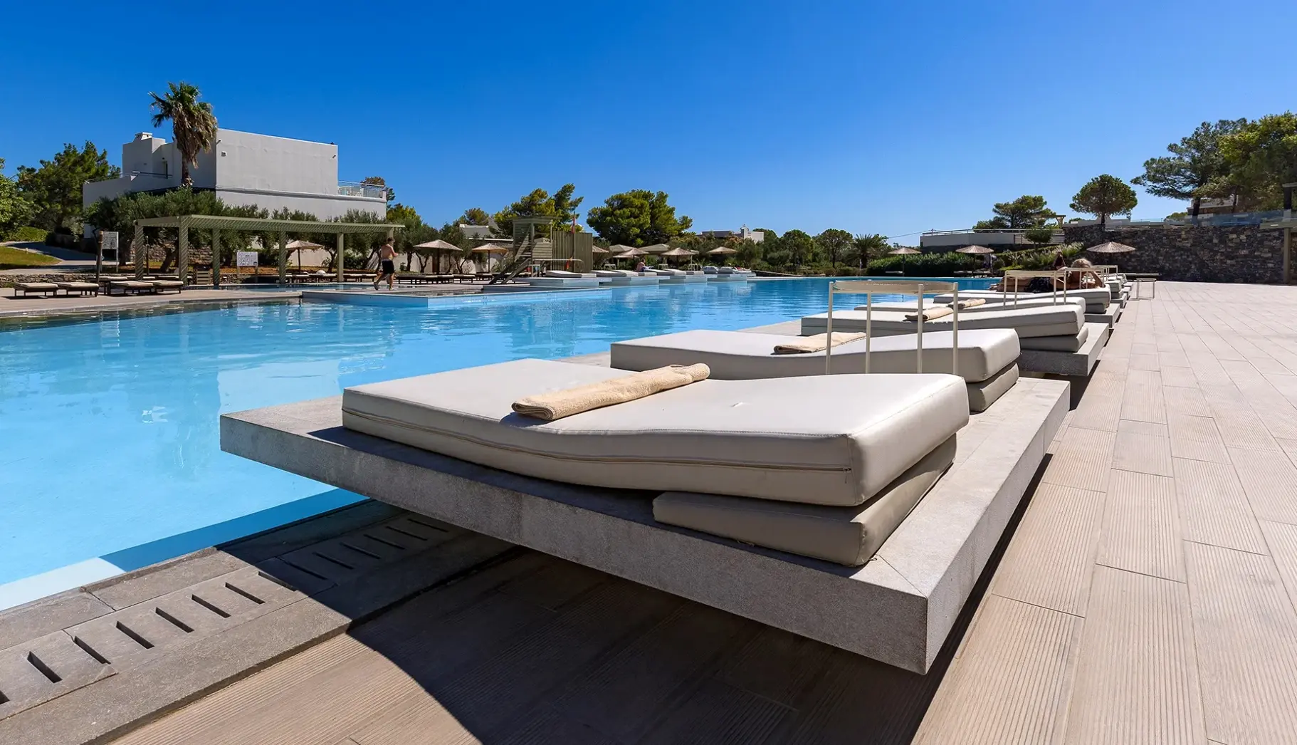 Basen w hotelu Giannoulis Almyra Beach