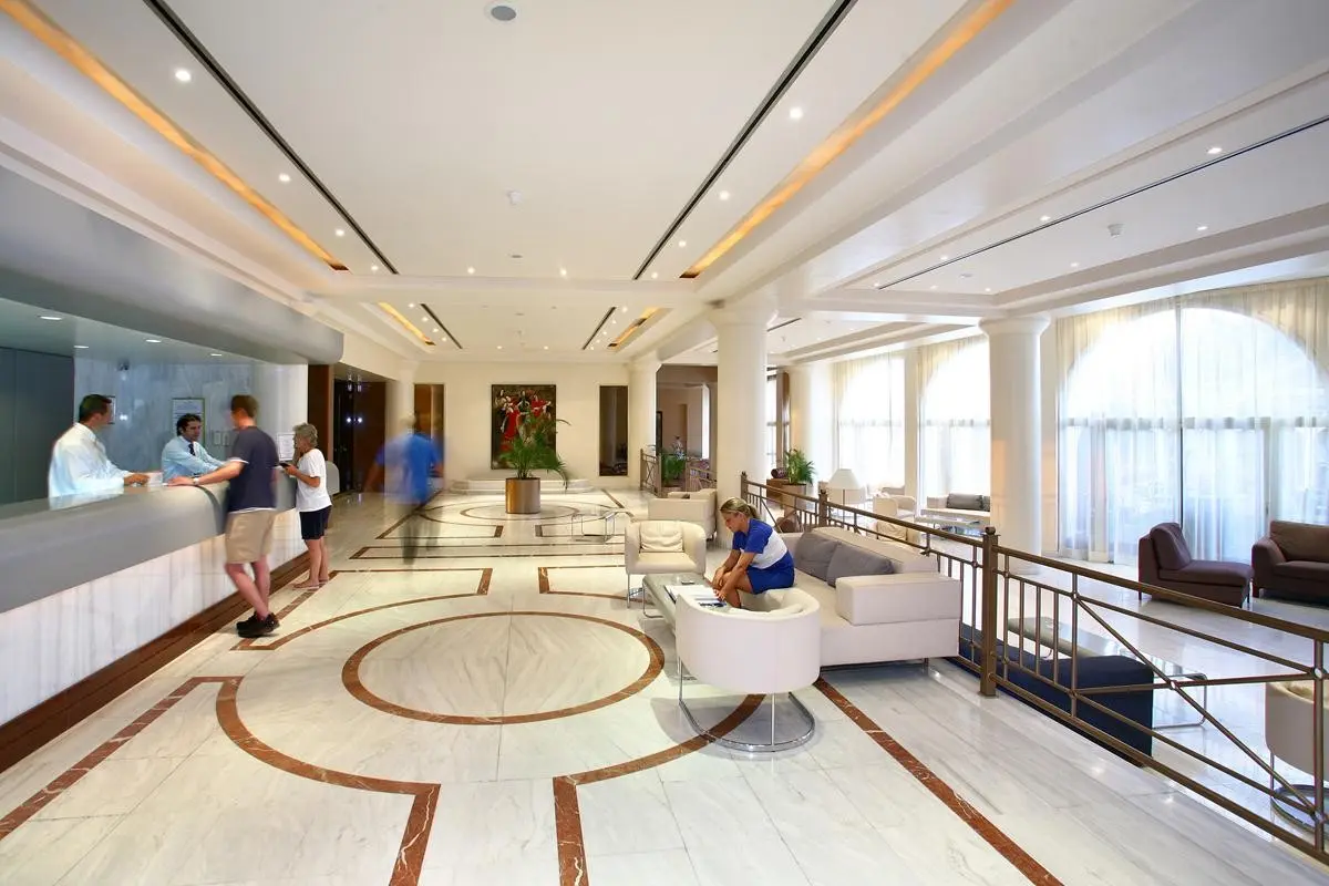 Golden Coast Beach Hotel — GOLDEN COAST