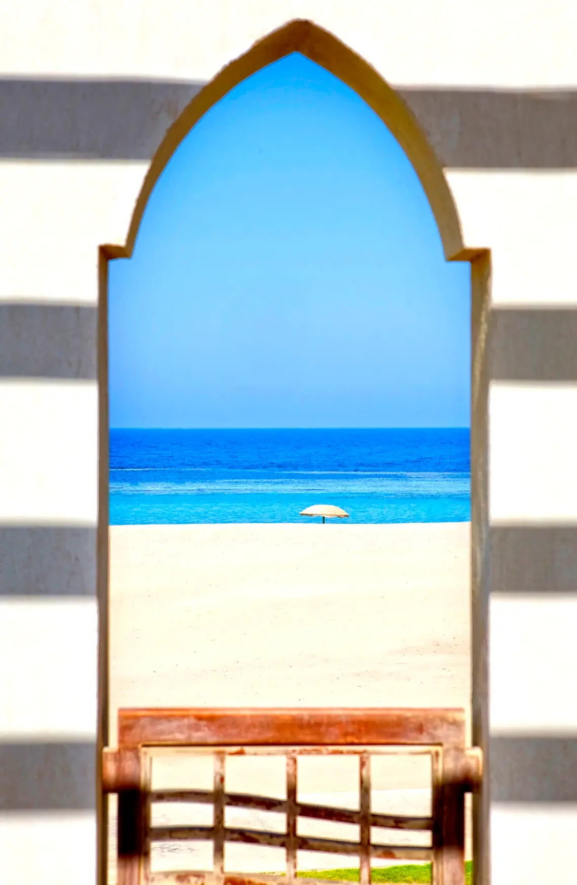 Plaża przy hotelu Gorgonia Beach Resort
