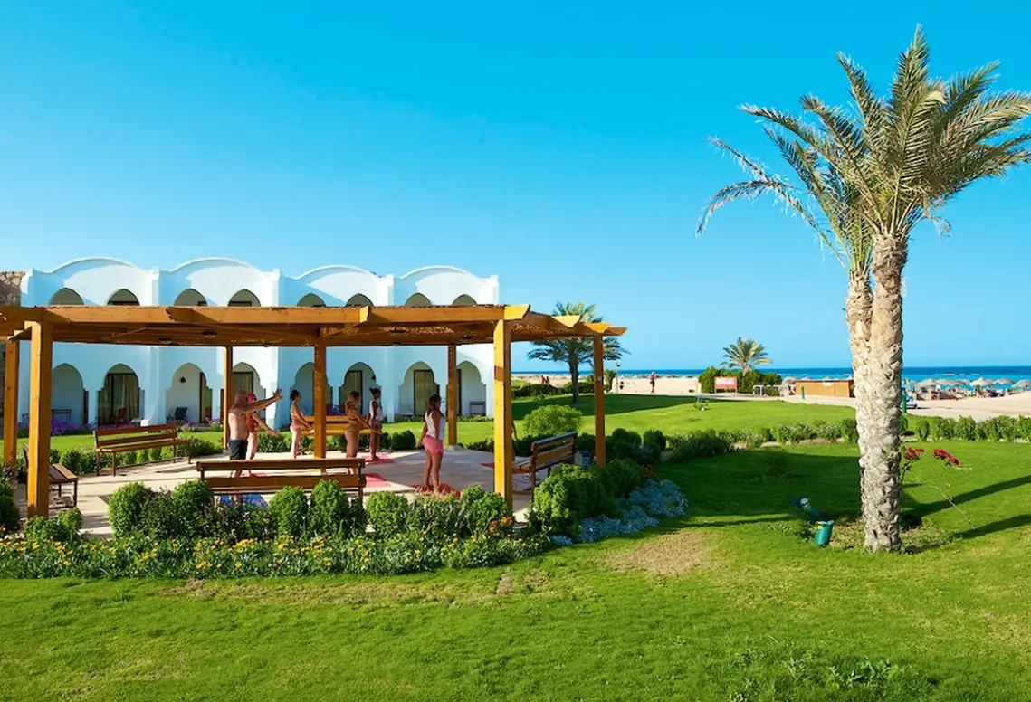 Plaża przy hotelu Gorgonia Beach Resort