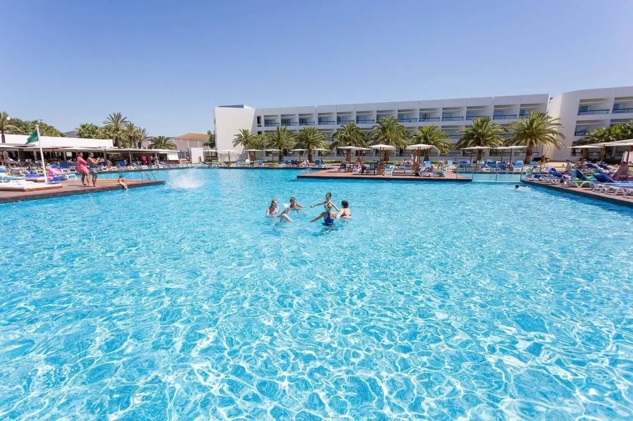 Grand Palladium Palace Ibiza Resort & Spa — GRAND PALLADIUM SELECT PALACE IBIZA