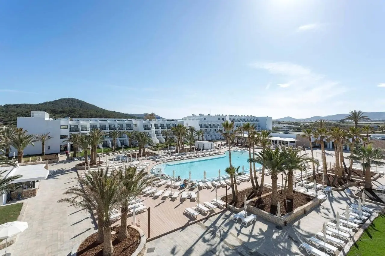 Grand Palladium Palace Ibiza Resort & Spa — GRAND PALLADIUM SELECT PALACE IBIZA