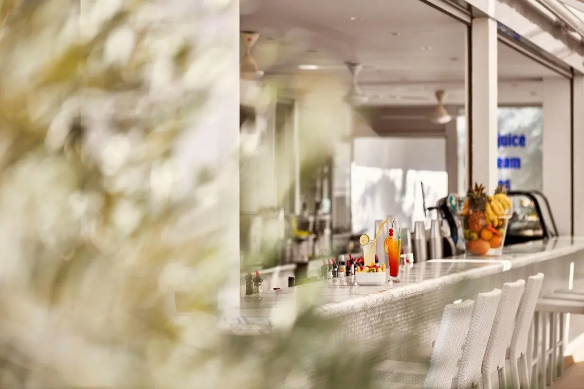 Grecian Bay Hotel — GRECIAN BAY