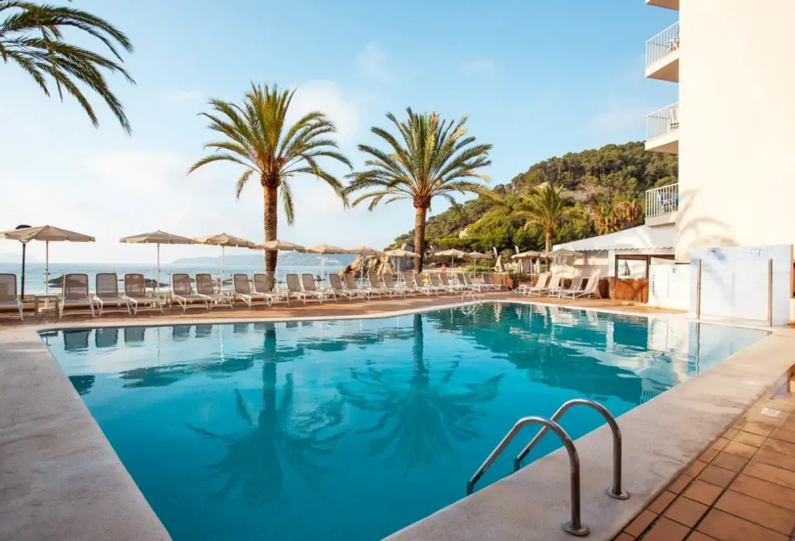 Basen w hotelu Grupotel Imperio Playa