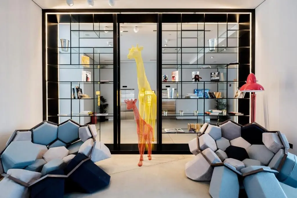 Hampton by Hilton Marjan Island — HAMPTON BY HILTON DUBAI AL SEEF