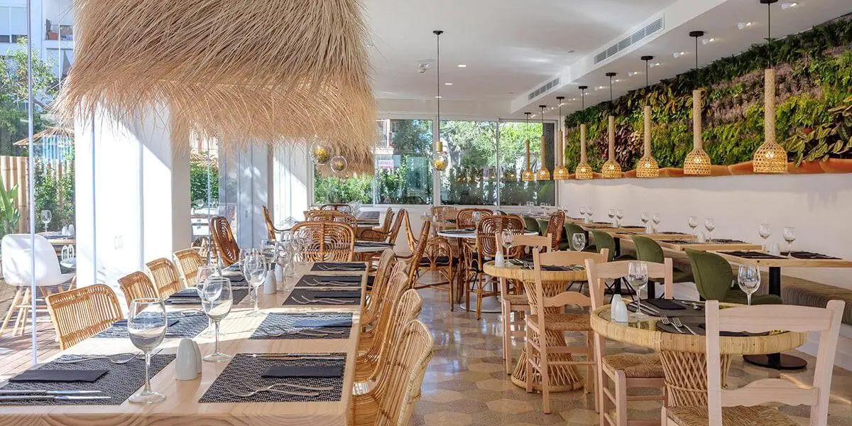 HM Alma Beach — HM ALMA BEACH