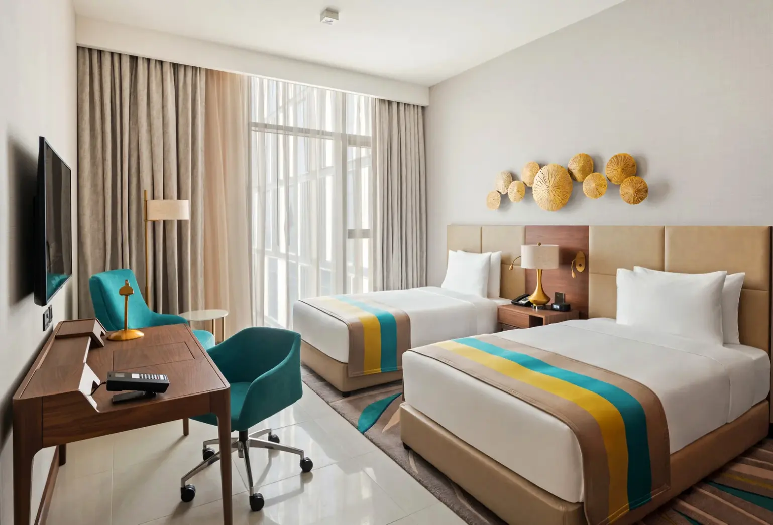 Pokój w hotelu Holiday Inn Dubai Al-Maktoum Airport