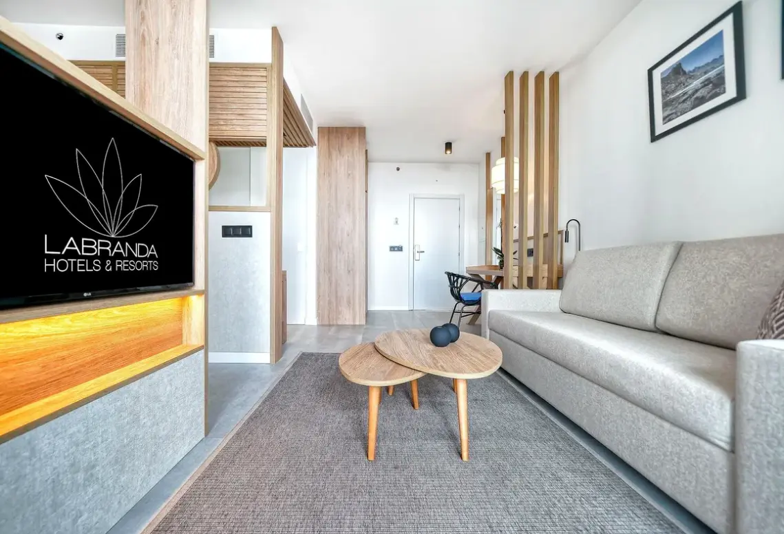 Pokój w hotelu Hovima Suites Costa Adeje