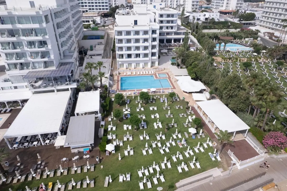 Iliada Beach — ILIADA