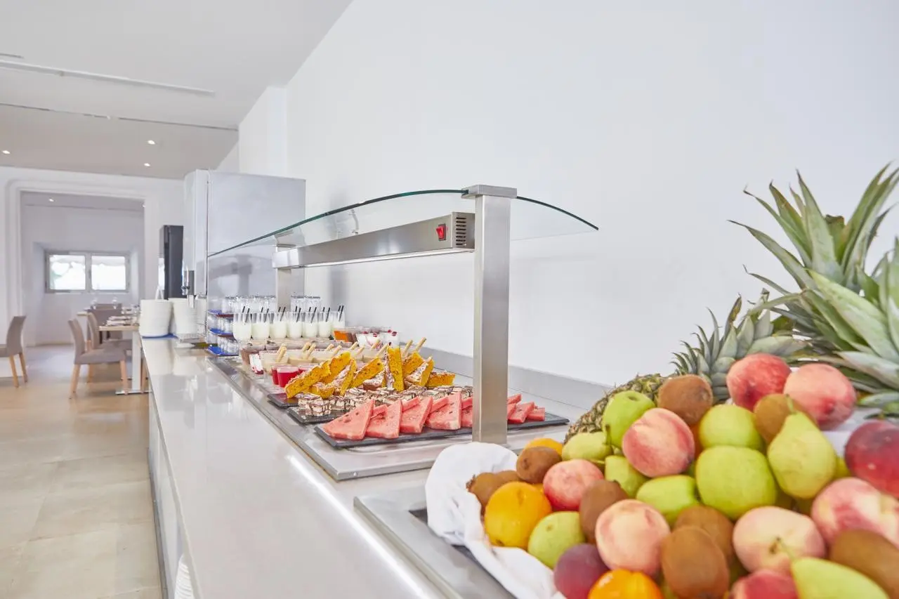 Ilusion Moreyo — ILUSION MOREYO