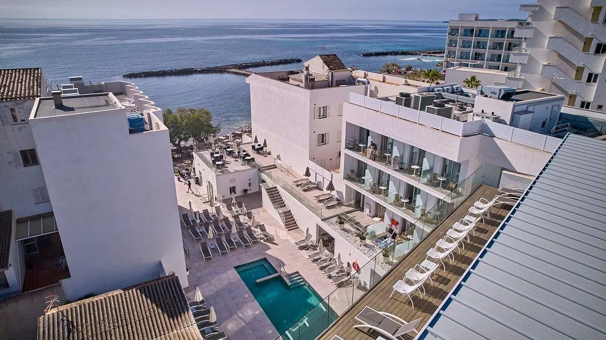 Ilusion Moreyo — ILUSION MOREYO