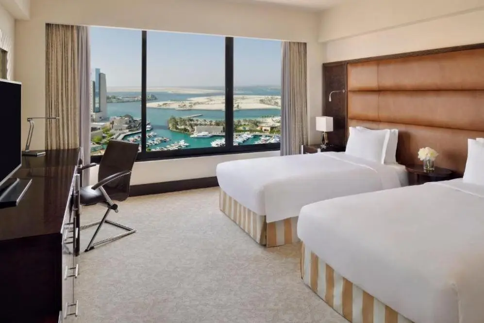 Intercontinental Abu Dhabi — INTERCONTINENTAL ABU DHABI