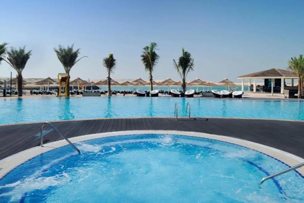 Intercontinental Abu Dhabi — INTERCONTINENTAL ABU DHABI