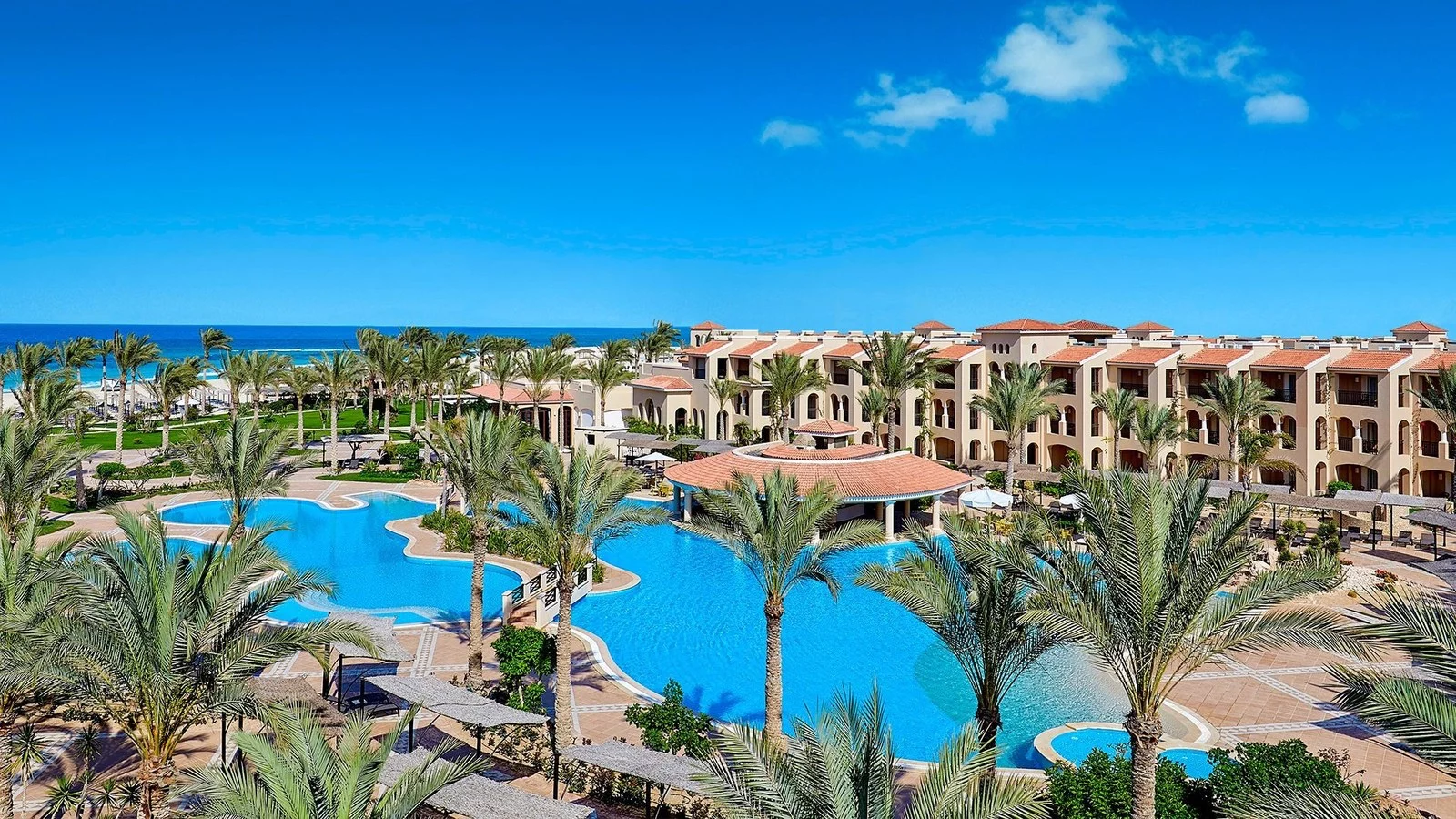 Hotel Jaz Almaza Beach Resort