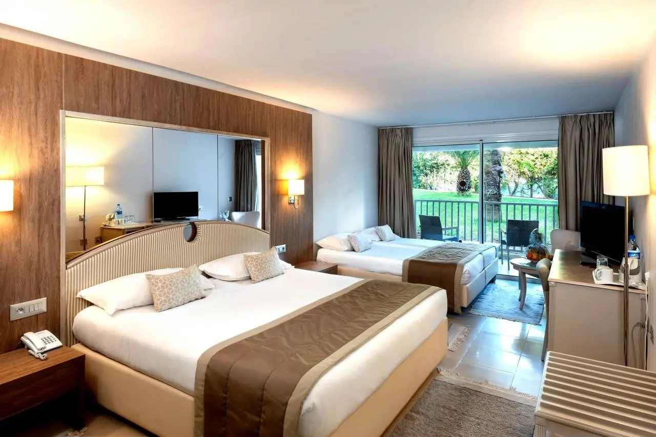 Jaz Tour Khalef — JAZ TOUR KHALEF