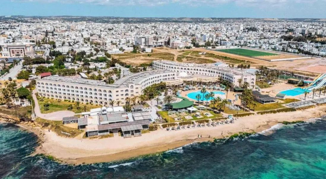 Plaża przy hotelu Khayam Garden Beach & Spa