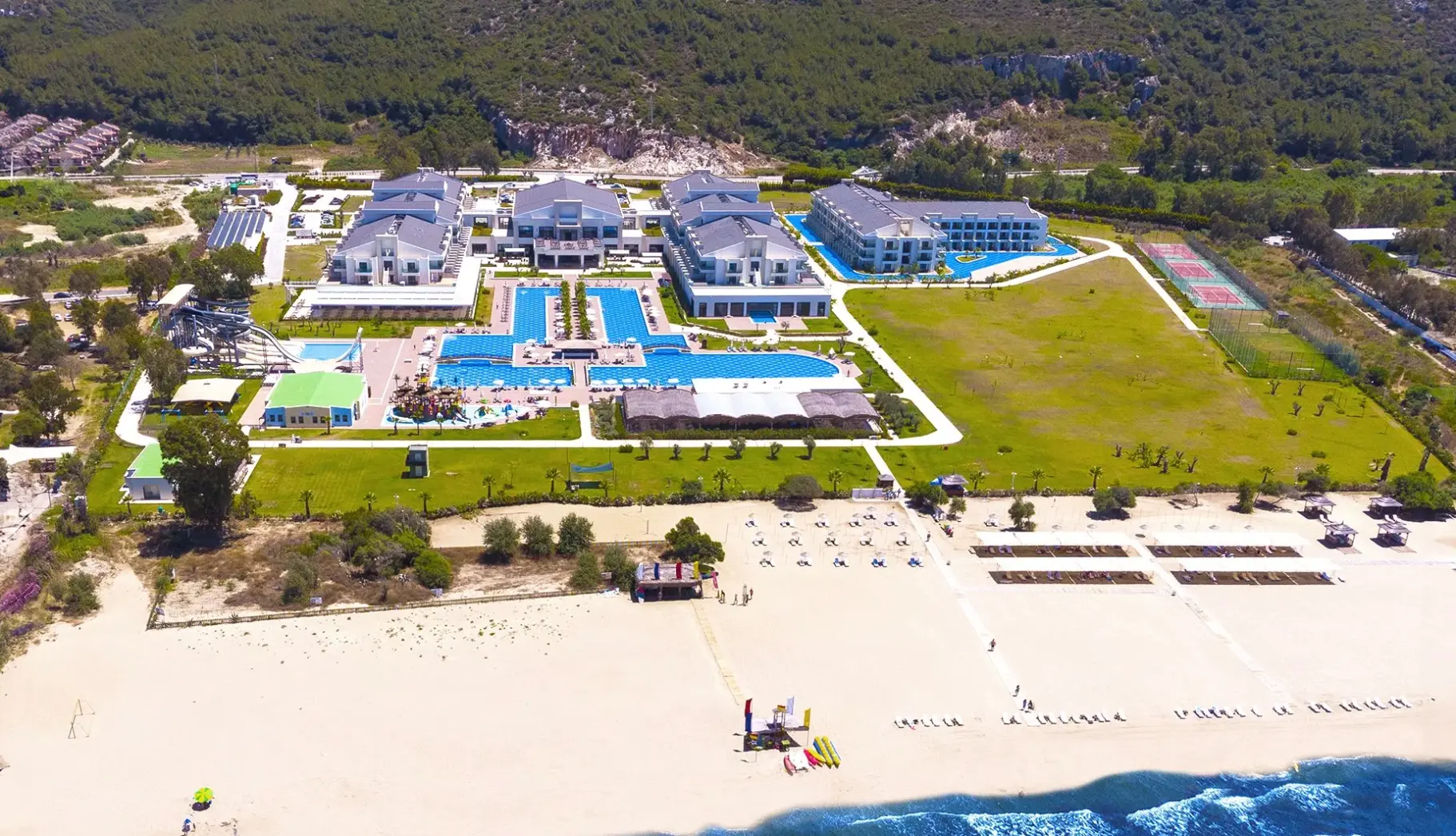 Obiekt hotelu Korumar Ephesus Beach & SPA Resort