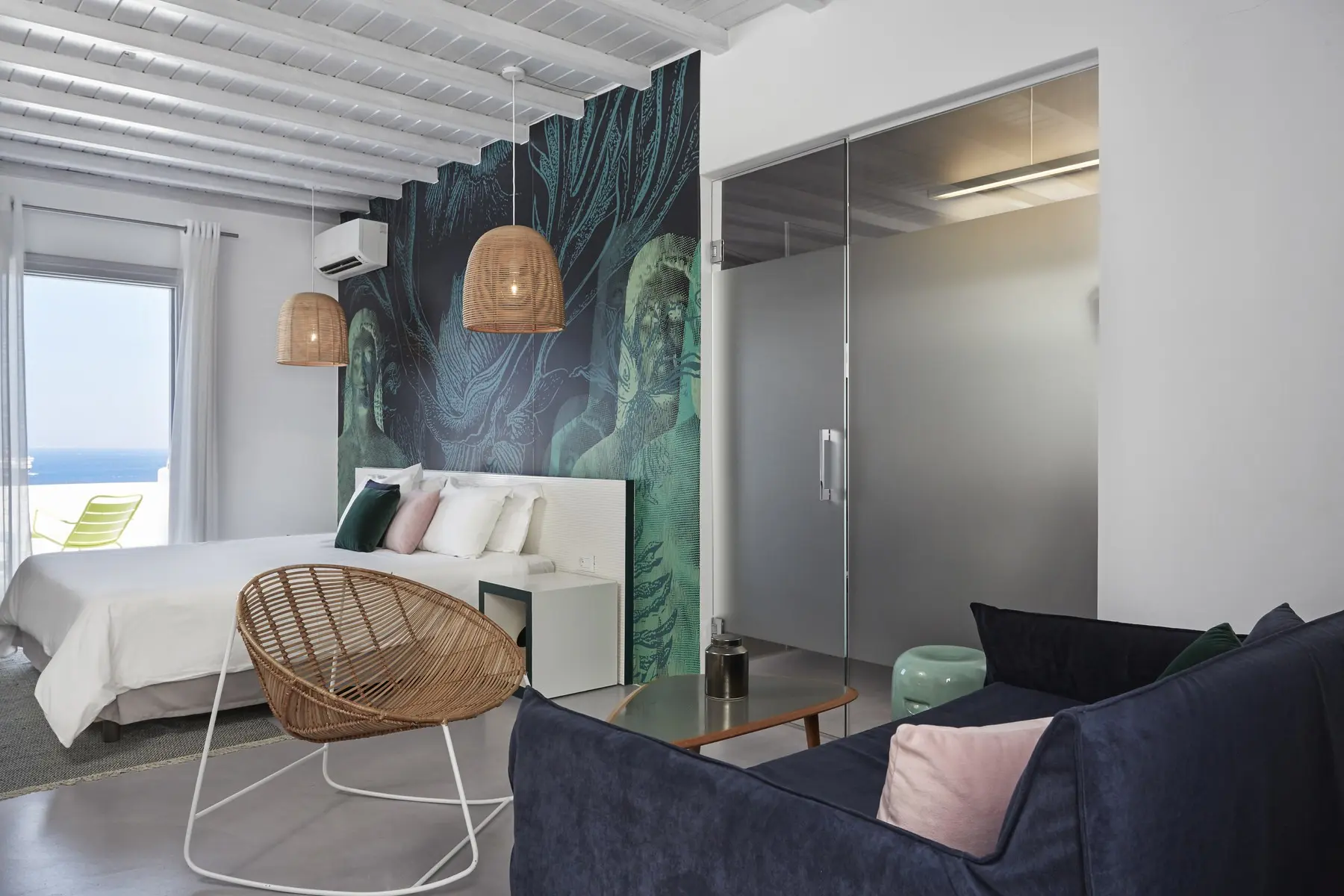 Kouros Palace — KOUROS HOTEL & SUITES