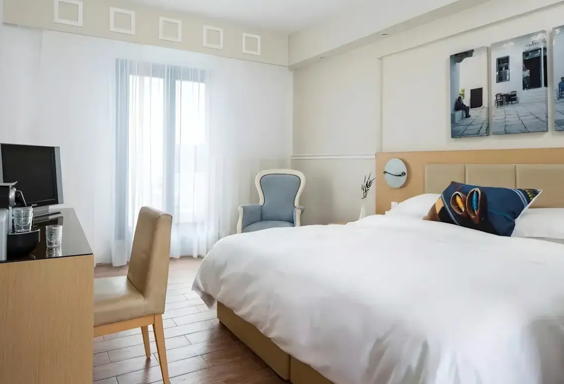 Pokój w hotelu Lagos Mare