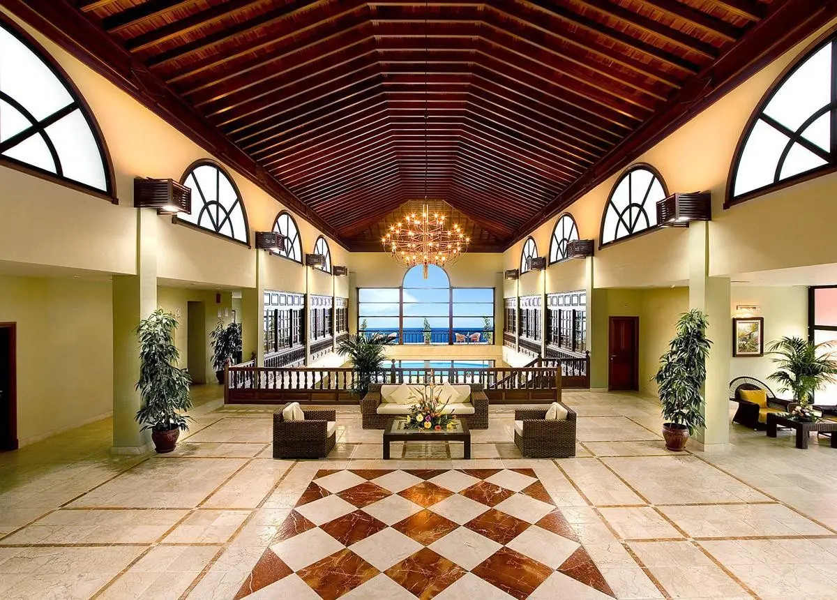 Las Olas — LAS OLAS