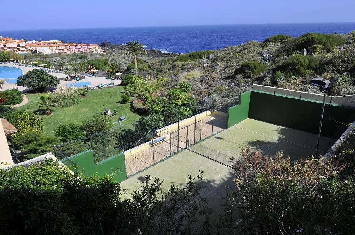 Las Olas — LAS OLAS