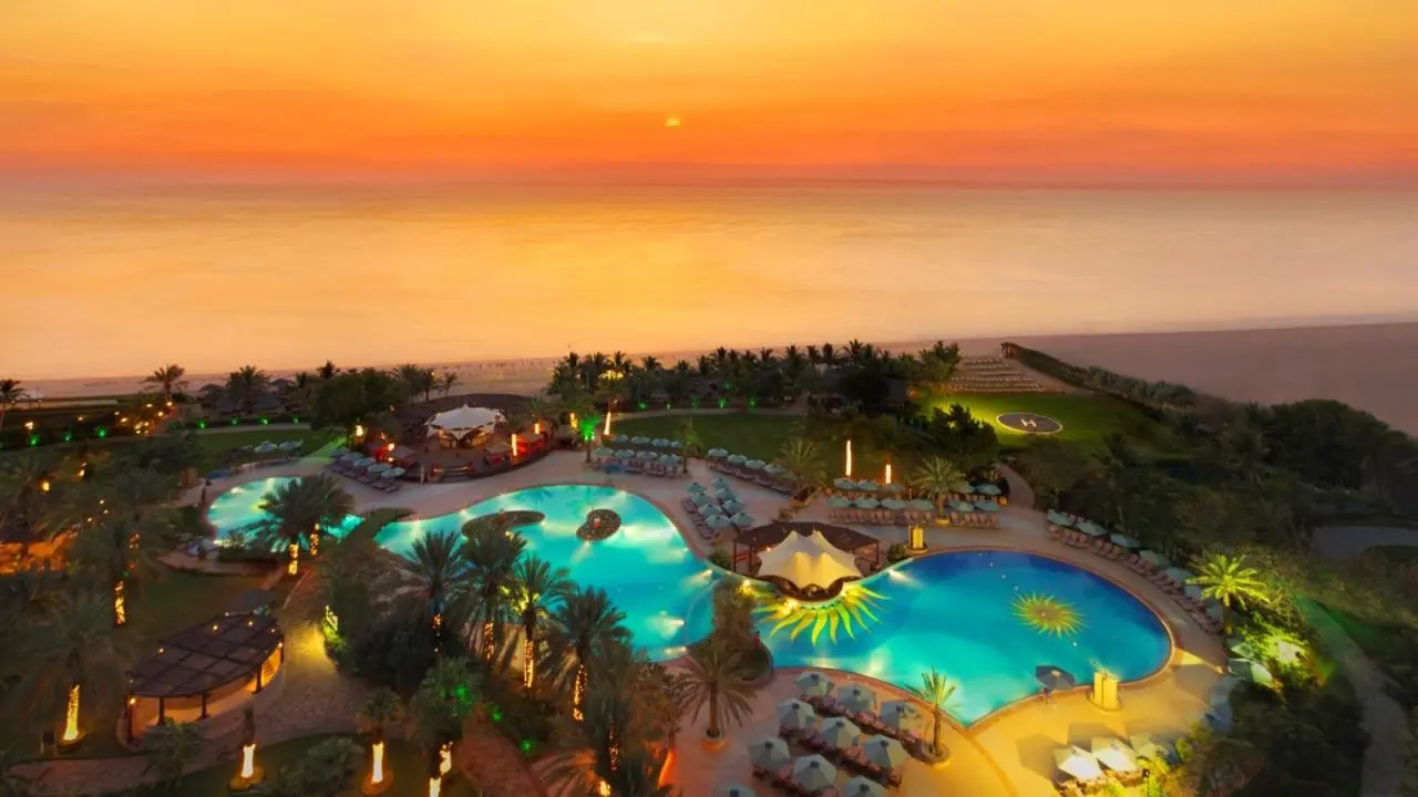 Le Meridien Al Aqah Beach Resort — LE MERIDIEN AL AQAH BEACH RESORT