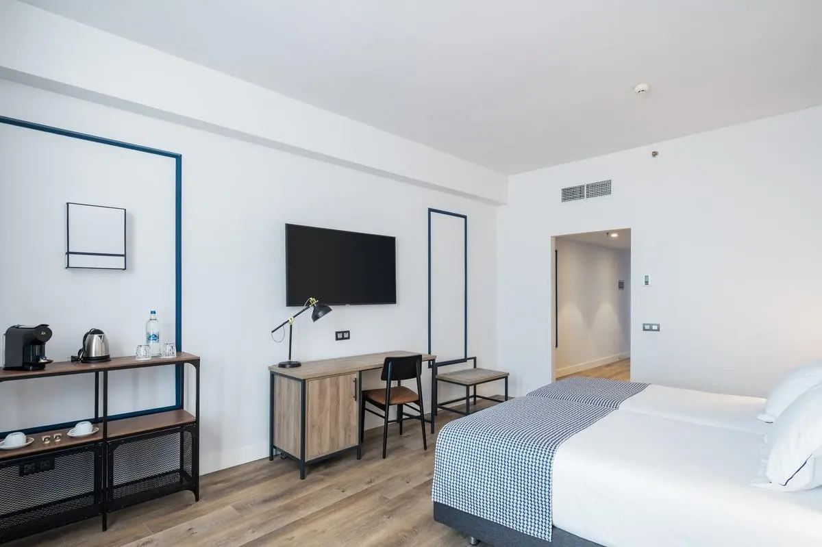 LIVVO Fataga — LIVVO FATAGA