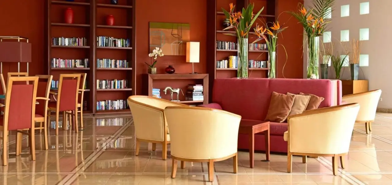 Lobby hotelu Lux Lisboa Park