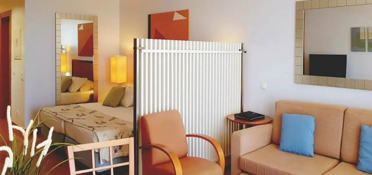 Pokój w hotelu Lux Lisboa Park