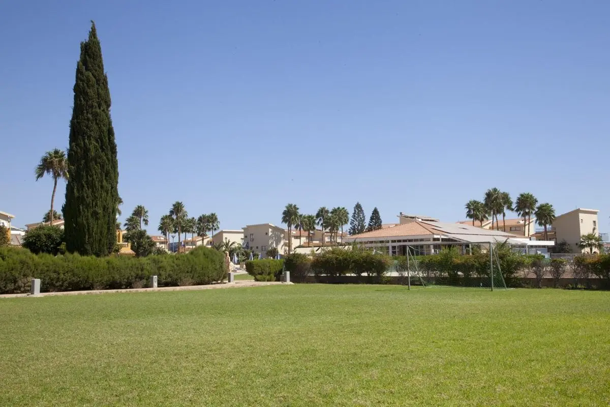 Makronisos Holiday Village — MAKRONISOS HOLIDAY VILLAGE