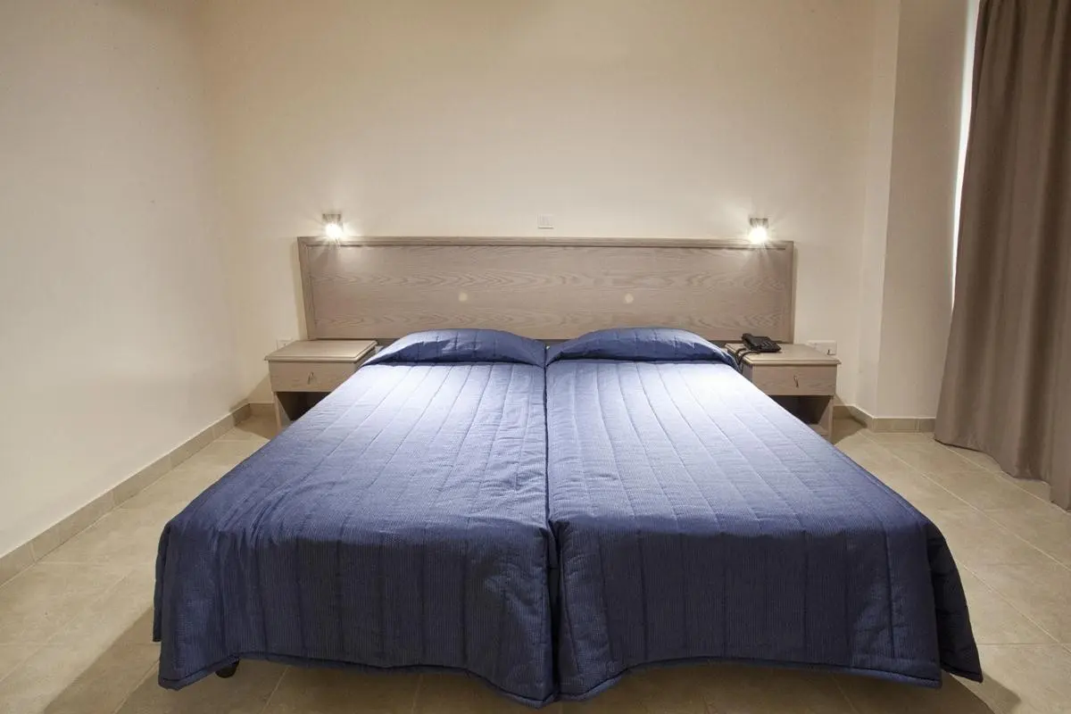 Makronisos Holiday Village — MAKRONISOS HOLIDAY VILLAGE