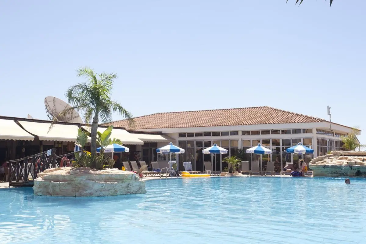 Makronisos Holiday Village — MAKRONISOS HOLIDAY VILLAGE