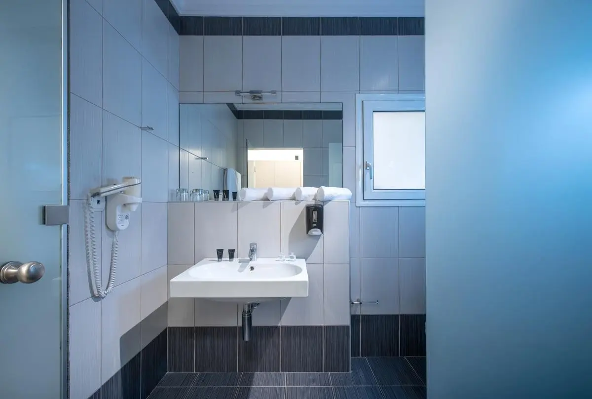 Matheo Villas & Suites — MATHEO VILLAS & SUITES