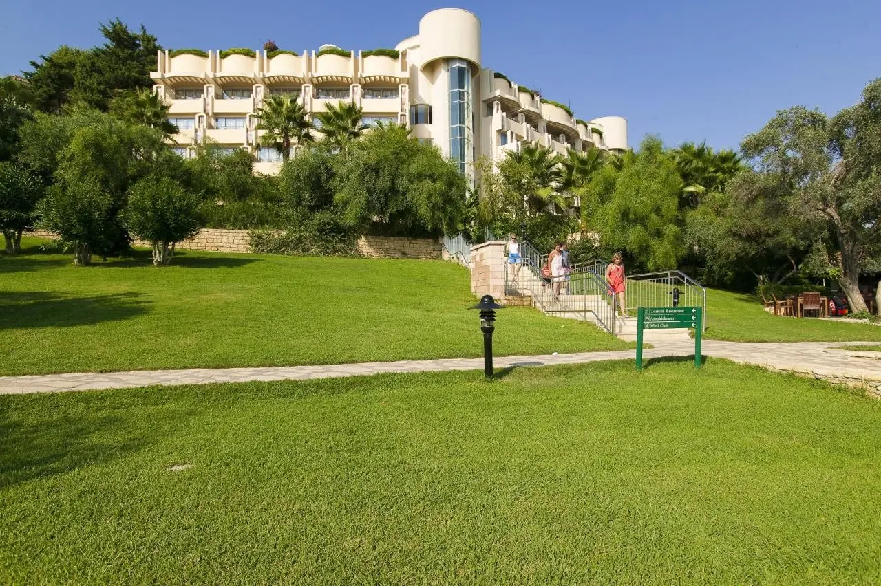 Melas Resort Hotel — MELAS RESORT