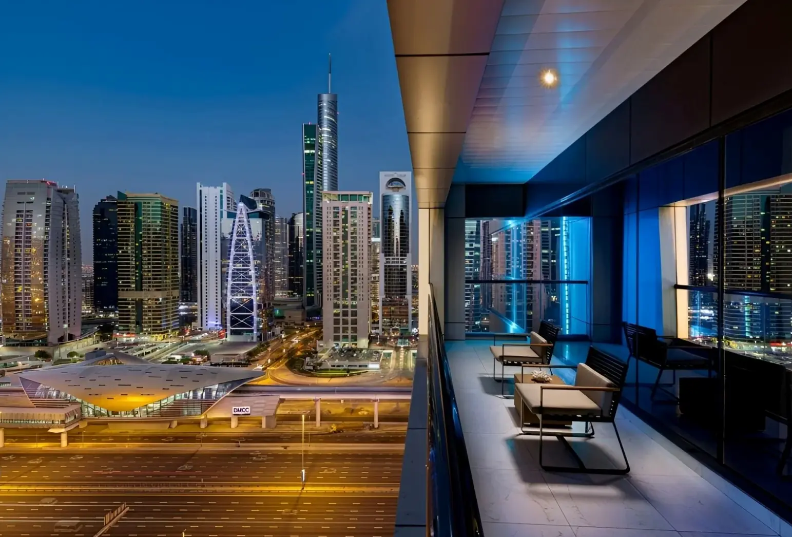 Widok z hotelu Millennium Place Marina